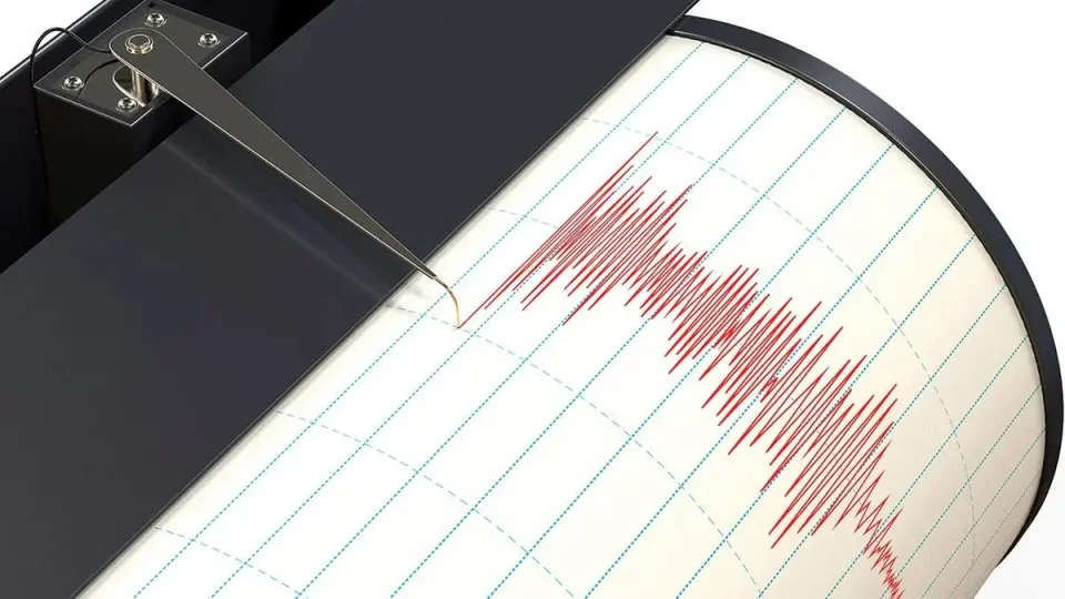 Adana'da 5.0 b�y�kl���nde deprem