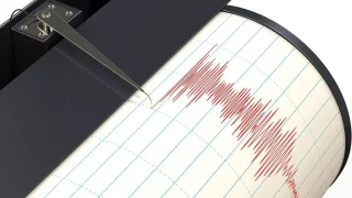 Adana'da 5.0 b�y�kl���nde deprem