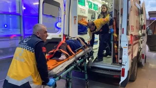 Adyaman'da otomobil arampole devrildi: 7 yaral