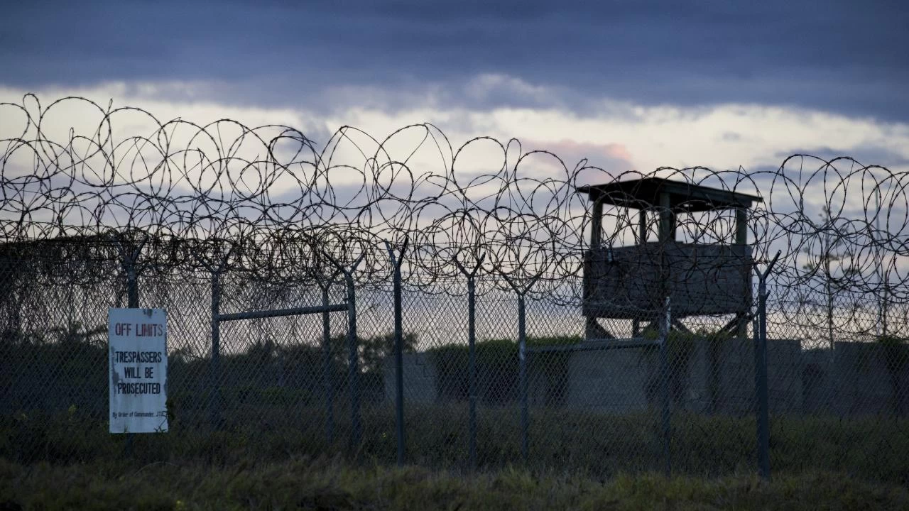 Afganistan ile ABD arasında mahkum takası yapıldı