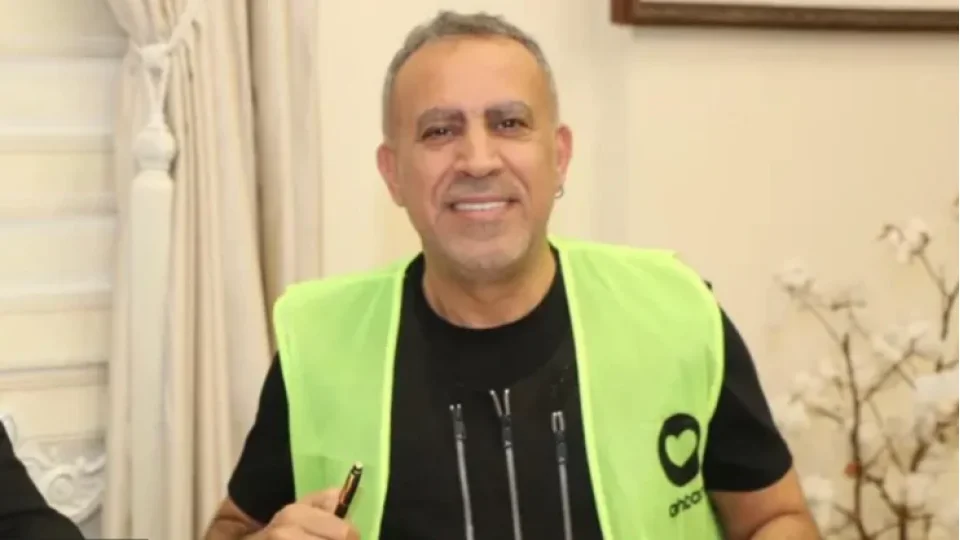 Ahbap soru�turmas� kapsam�nda G�khan �zo�uz, Ece �ner, Fatih Portakal ve Feyza Altun gibi �nl� isimler bilgi sahibi olabilecekleri gerek�esiyle ifadeye �a�r�ld�