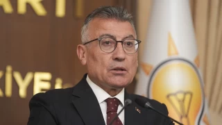AK Parti Grup Bakan Gler'den gazeteciye zeytinlik fras