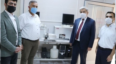 Aksaray'daki st analiz laboratuvar  Anadolu'ya hizmet veriyor