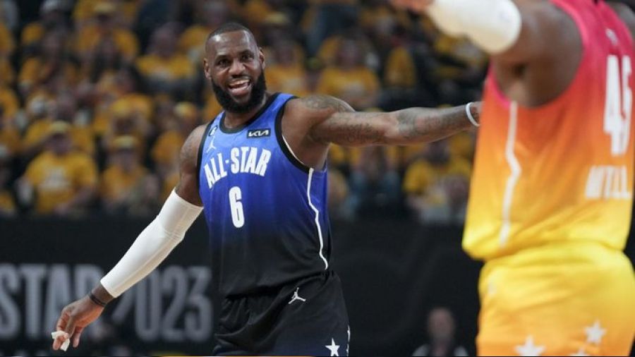 All-Star maçını yıldız oyuncunun takımı kazandı