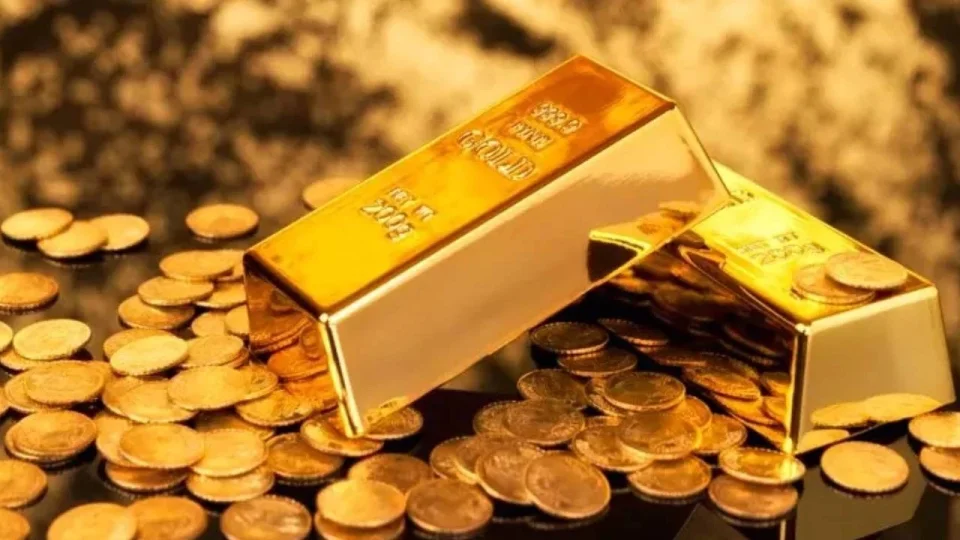 Alt�n�n kilogram fiyat� 6 milyon 660 bin liraya d��t�