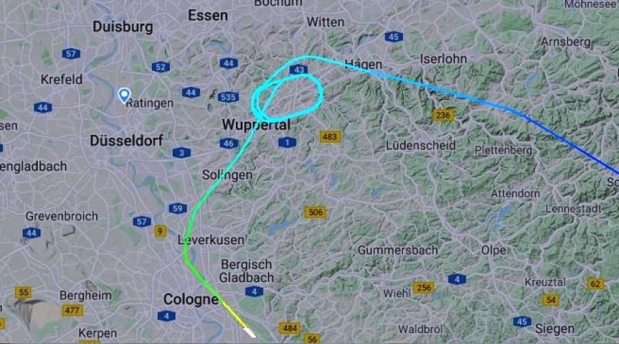 Anadolujet'in D�sseldorf u�a�� bomba y�z�nden K�ln'e y�nlendirildi