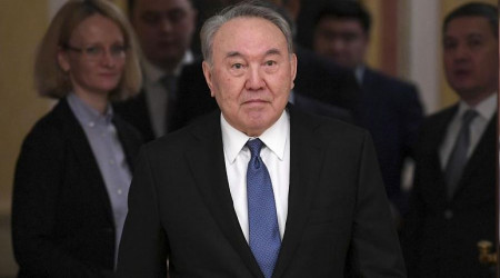 Anayasa'da Nazarbayev adý yer almayacak