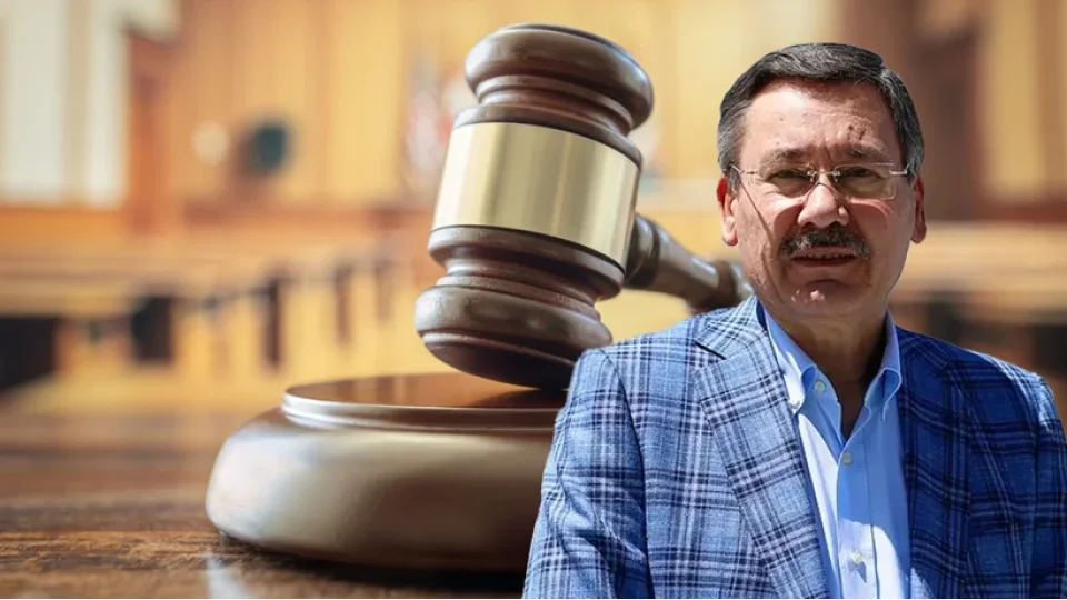 Ankara Cumhuriyet Başsavcılığı, eski Ankara Büyükşehir Belediye Başkanı Melih Gökçek hakkında yurt dışındaki şirketlere kayıt dışı para aktarıldığı iddiaları üzerine resen soruşturma başlattı