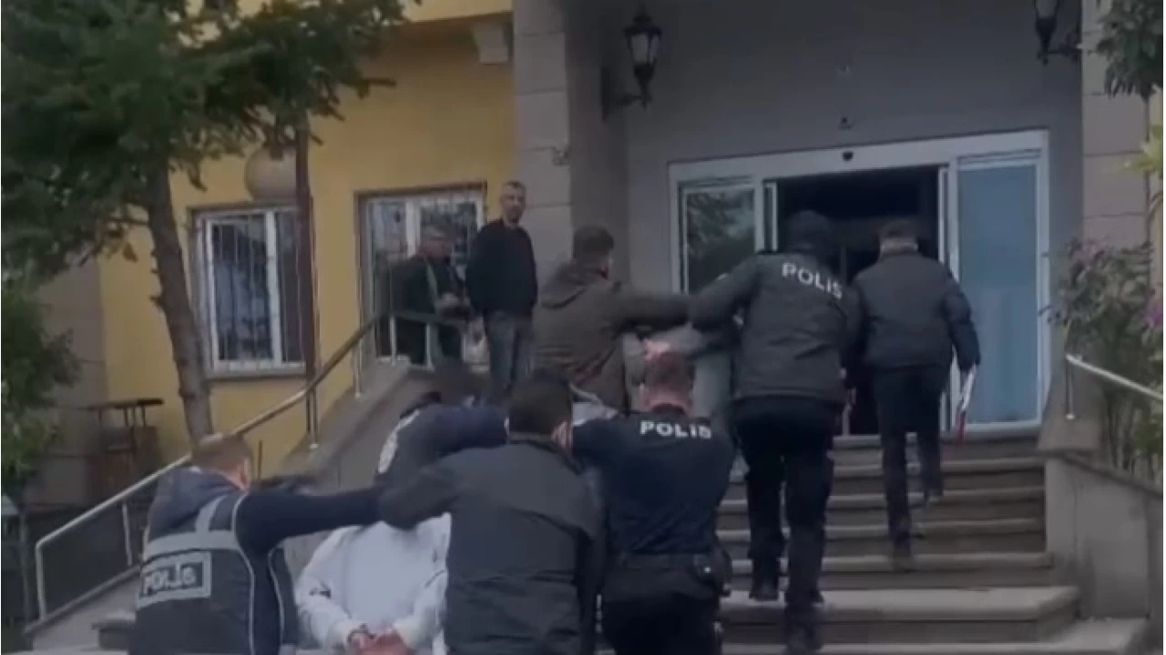 Artvin Hopa'da marketi kurunladlar, Sivas'ta yakalandlar