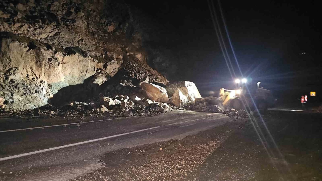 Artvin'de heyelanlar bitmiyor