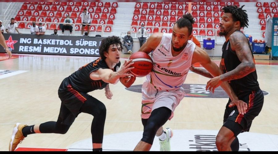 Aslan İzmir'den mutlu dönüdü