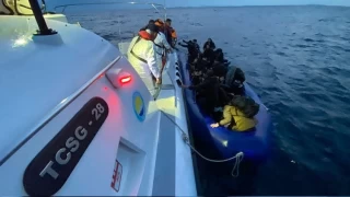 Ayvacık açıklarında 72 kaçak göçmen yakalandı