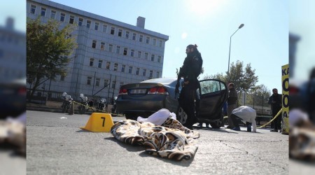Baba adliye çıkışı dehşet saçtı