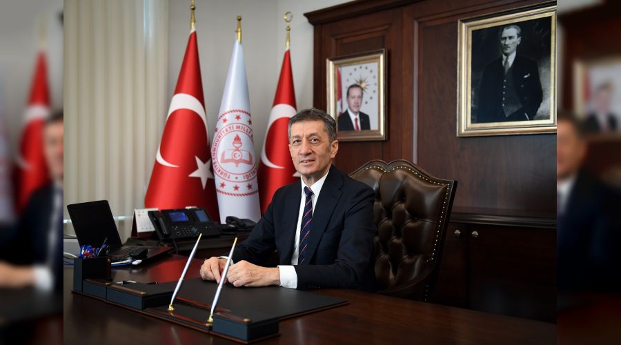 Bakan'dan velilere yar�y�l mesaj�