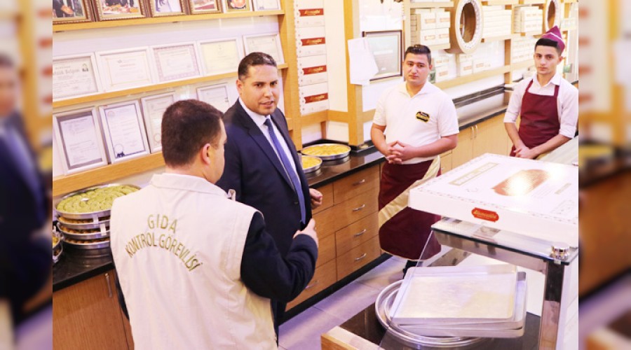 Baklavac�lara glikoz bask�n�