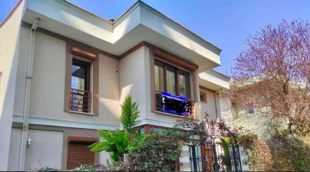 Başakşehir'de icradan satılık villa