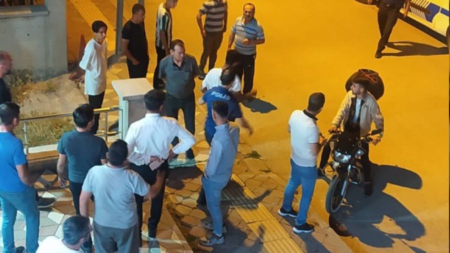 Başkent'te bıçaklı kavga