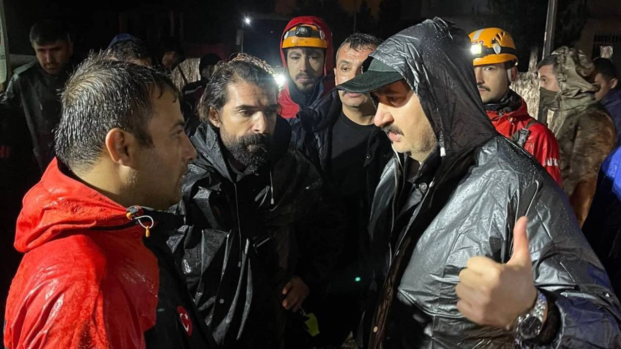 Batman Valisi Canalp: 1 vatanda��m�z �ld�, 3 vatanda��m�z kay�p