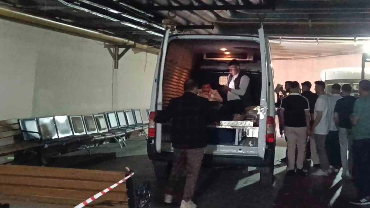 Batman'da motosiklet kazas�: 1 �l�, 1 yaral�