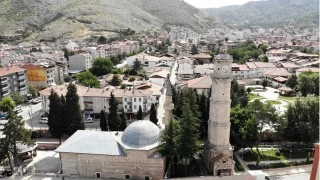 Behzat Camii: Sadece ta ve harla deil; dua, tevazu ve zamanla yorulmu bir yap