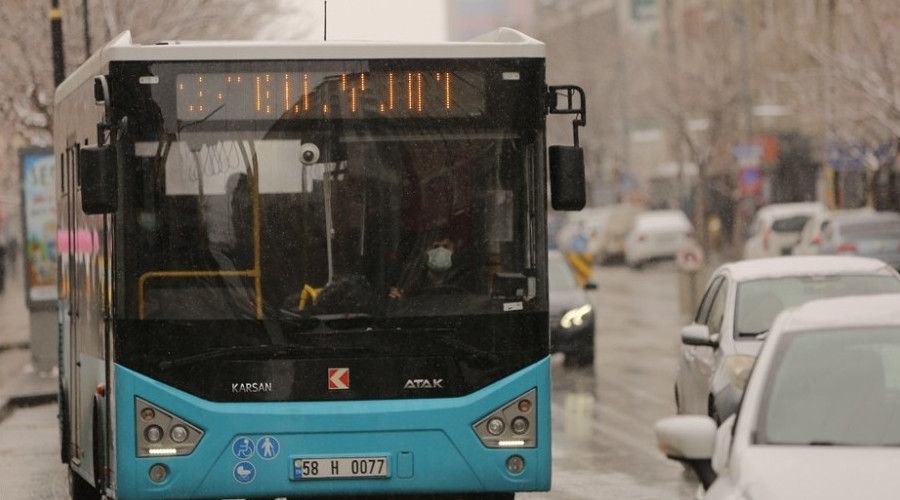 Belediyeden snava gireceklere ulam kolayl