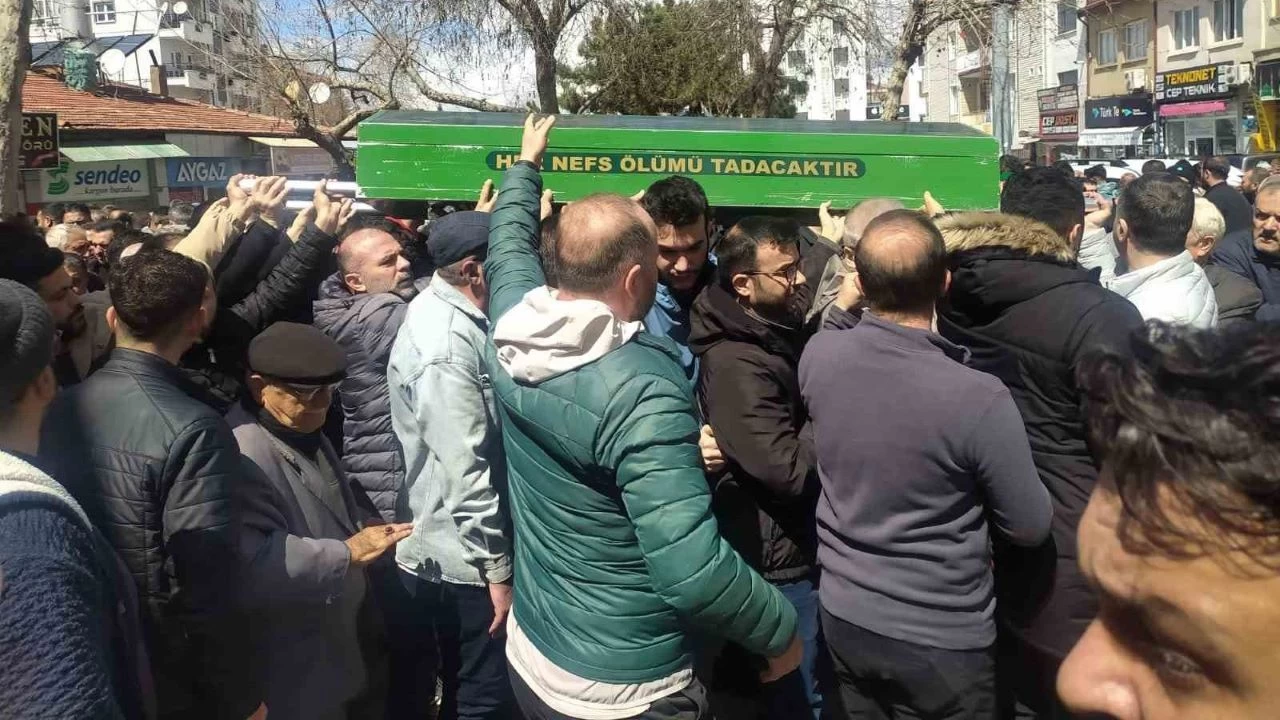Beynine pht atan ilkokul rencisine ac veda