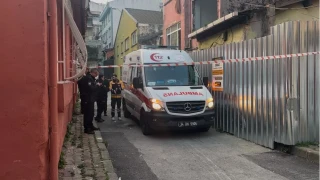 Beyo�lu'ndaki yang�nda 1 ya��ndaki bebek hayat�n� kaybetti