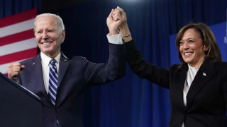 Biden'ın adaylıktan çekilmesi sonrası Demokratlardan Harris'e destek gelmeye devam ediyor