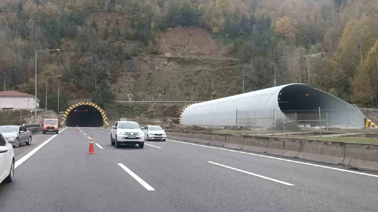 Bolu Dağı Tüneli tek yönlü trafiğe kapatıldı