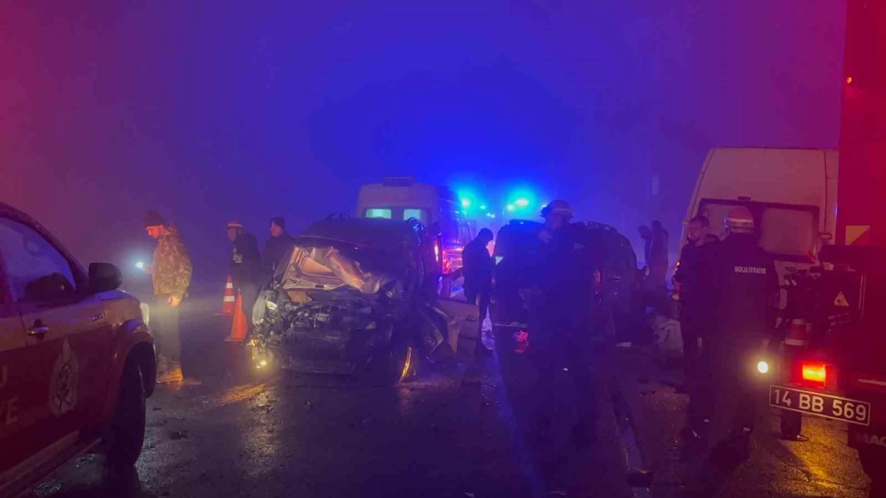 Bolu Da'nda sis sebebiyle zincirleme kaza: 6 yaral