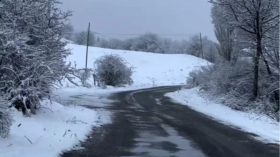 Bolu'da nisan ay�nda kar s�rprizi