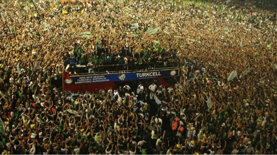 Bursaspor küllerinden doğdu