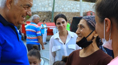 Büyükşehirden yangın mağdurlarına hayvan ve kovan desteği