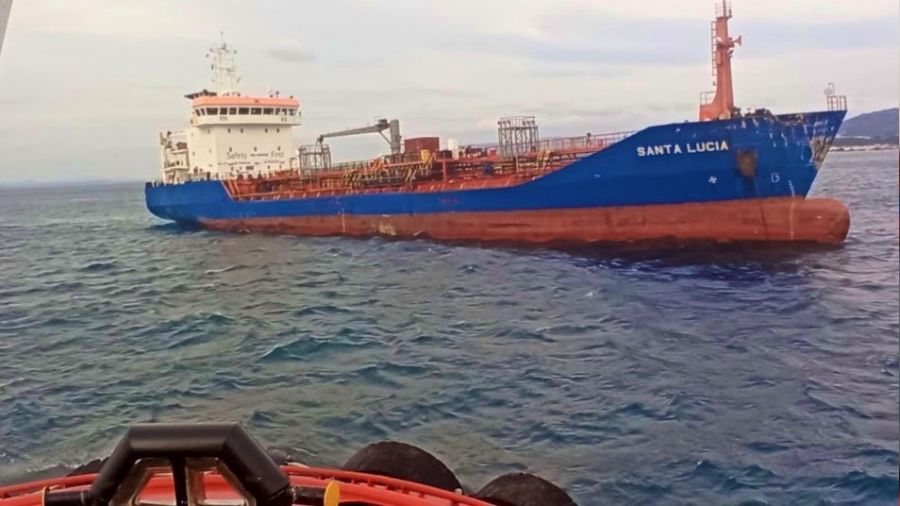 �anakkale Bo�az�'nda tanker makine ar�zas� yapt�