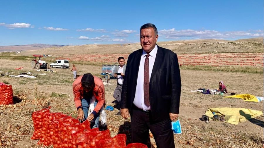 �ift�i 7 lira bu�day fiyat� bekliyor