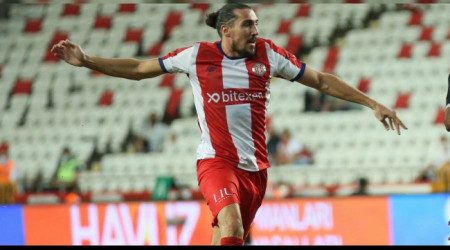 Crivelli Antalyaspor'da tutunamadı