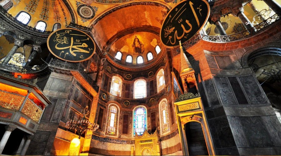 Dan��tay Ayasofya karar�n� verdi