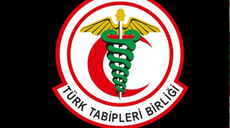 Depremlerde 94 doktor hayatını kaybetti