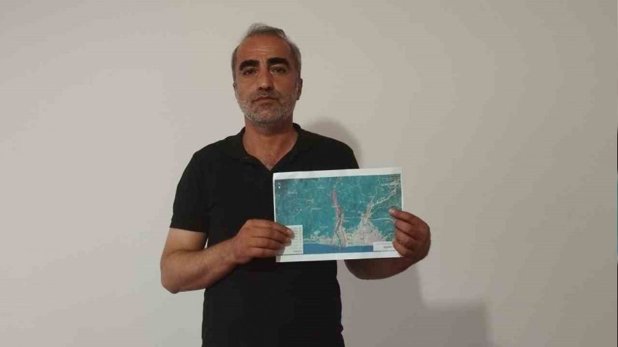 'Dere yata��nda bulunan evler acil ta��nmal�'