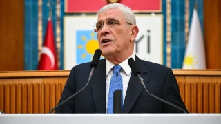 Dervi�o�lu: 'Sen T�rkiye'yi darbeyle mi tehdit ediyorsun?'