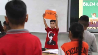 'Dilimizin Zenginlikleri' projesi İzmir'de hayat buldu