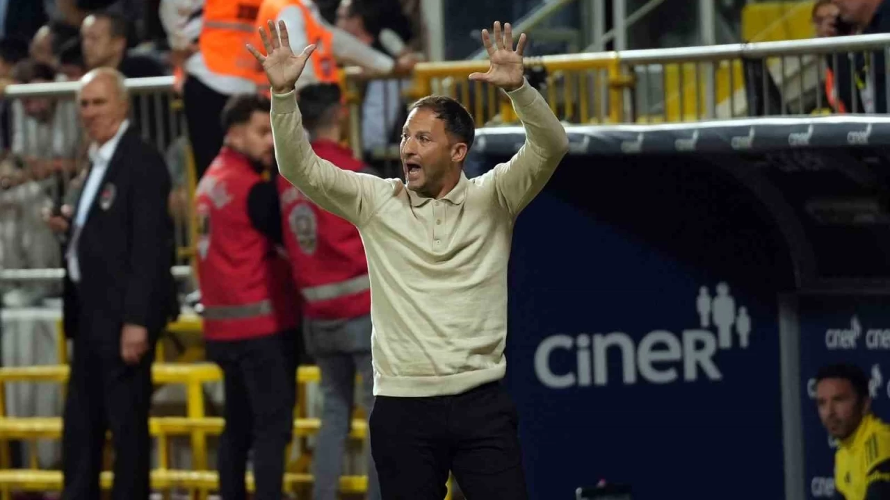 Domenico Tedesco: Bu beraberliin benim iin malubiyetten bir fark yok