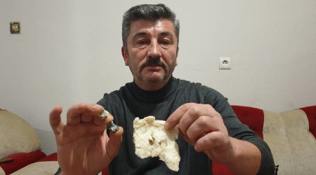 Ekmeğin içinden 2 santimlik vida çıktı