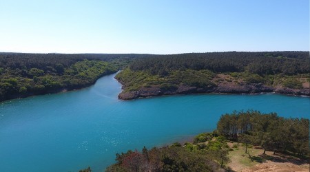 En kuzeyde saklı bir koy: Hamsilos