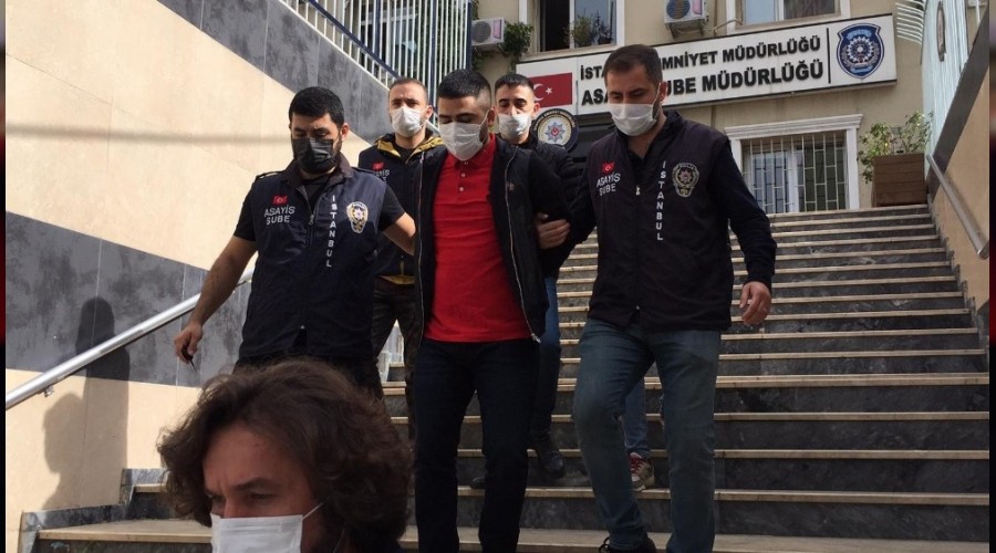 Esenyurt'ta �ld�r�len taksicinin katil zanl�lar� yakaland�