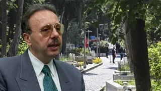 Eski Bakan Denizolgun�un mezar� a��ld�