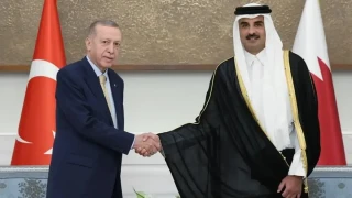 Eski Katar Emiri Al Thani hayatını kaybetti