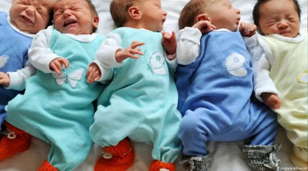 Euro bölgesinin en büyük üçüncü ekonomisi İtalya'da azalan doğumlar, ulusal bir krize dönüştü