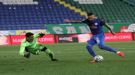 Fenerbahçe zorda olsa kazandı