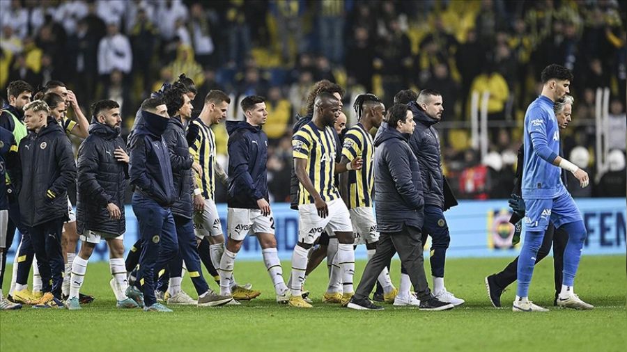 Fenerbah�e'de i�ler tersine d�nd�